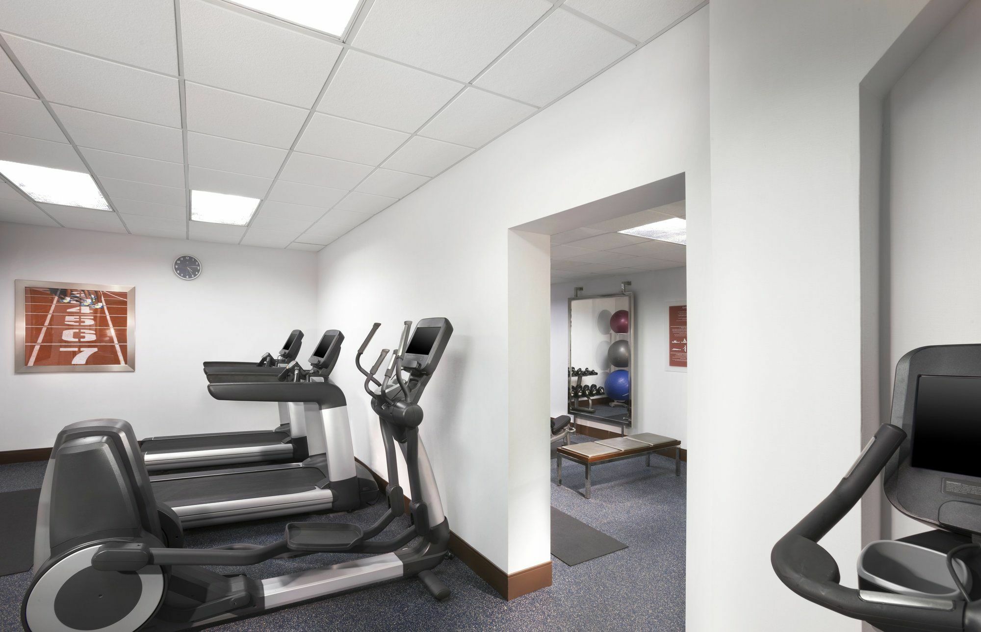 Best Western Plus Kansas City Sports Complex Hotel Exterior photo