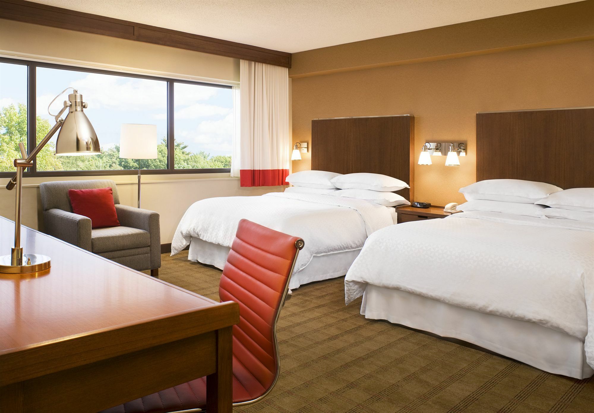 Best Western Plus Kansas City Sports Complex Hotel Exterior photo